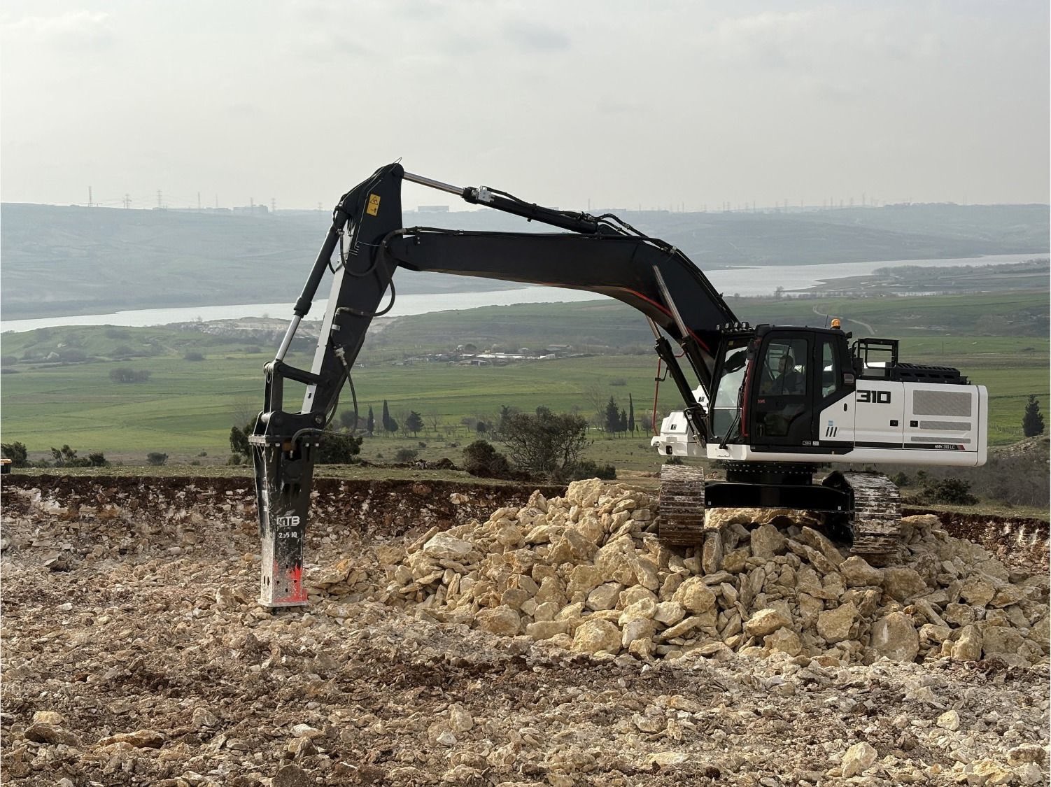 Baraj kıyısında 25 bin konutluk proje 